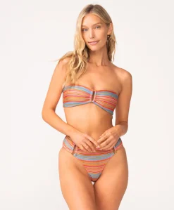 Detail Fanned Bottom*PQ Swim Clearance